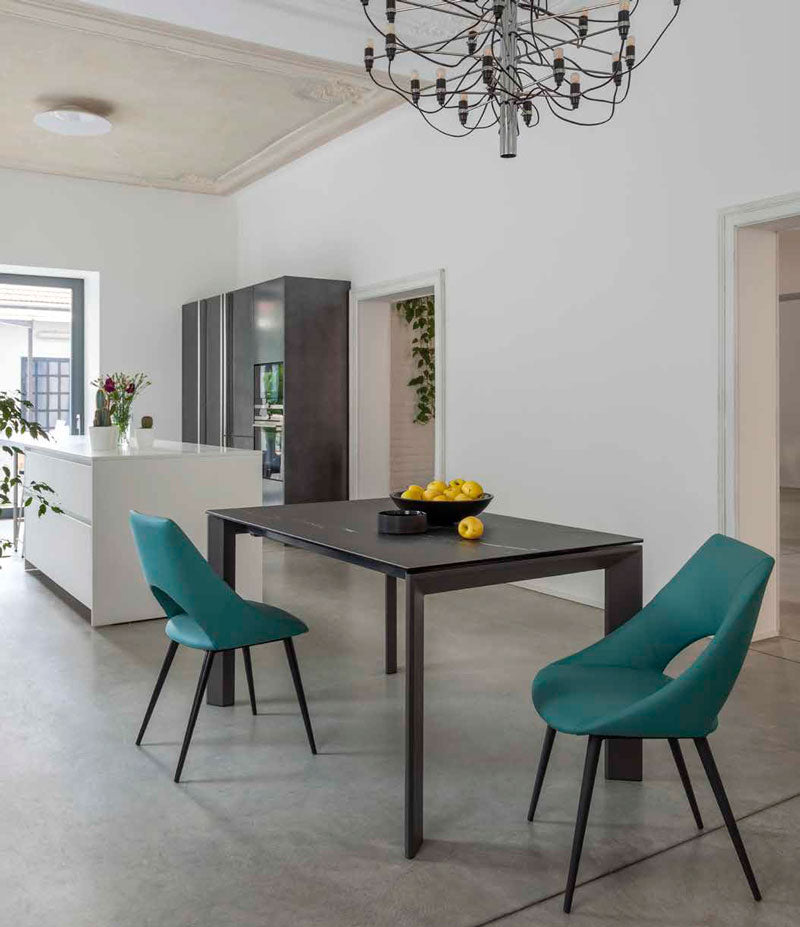 Ceramique - Tavolo moderno allungabile con piano in vetro ceramica cm 140/200x90x76h - vari colori