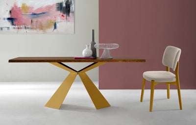 tavolo moderno struttura oro piano rovere tinto noce canaletto bordo scortecciato 035