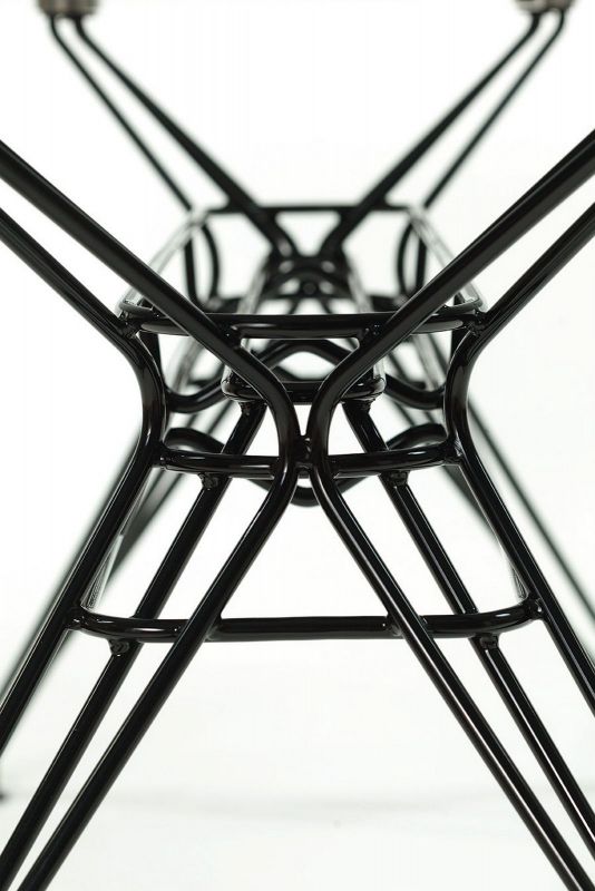 Sander Out - Tavolo design Bontempi da esterno gambe in acciaio piano ovale in cristallo cm 200x106x75h - vari colori