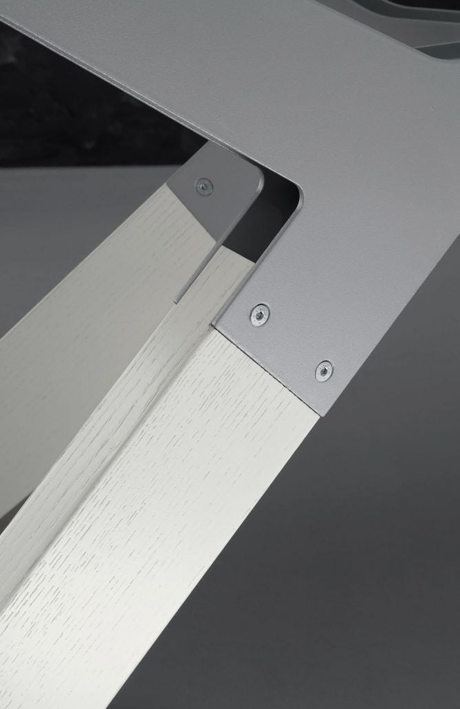 tavolo steel base metallo alluminio RAL 9006 gambe frassino bianco poro aperto piano vetro ceramicato oxide bianco-164